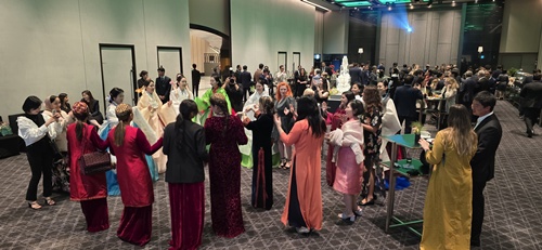 e0015f70bdb2268373d02d26aa084dd4_1759138902_7521.jpg e0015f70bdb2268373d02d26aa084dd4_1759138902_7521.jpg