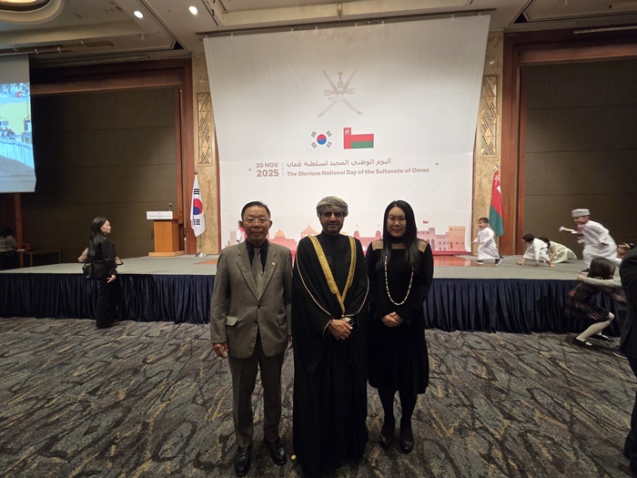 bb3da07bc72e175cf5e7175d5b6b167e_1765546173_3787.jpg bb3da07bc72e175cf5e7175d5b6b167e_1765546173_3787.jpg