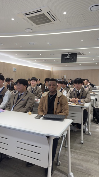 bb3da07bc72e175cf5e7175d5b6b167e_1765547937_7263.jpg bb3da07bc72e175cf5e7175d5b6b167e_1765547937_7263.jpg